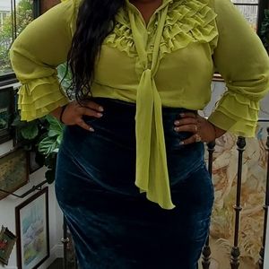 Ruffled long sleeve blouse